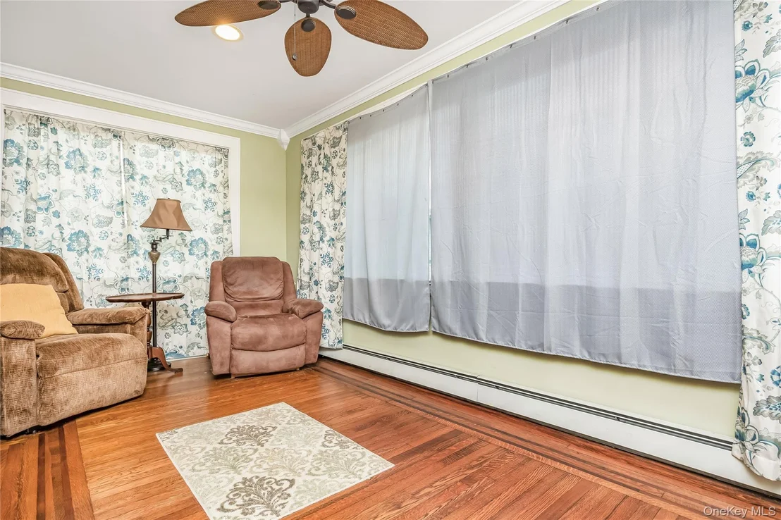 Photo of 104 Grohmans Lane