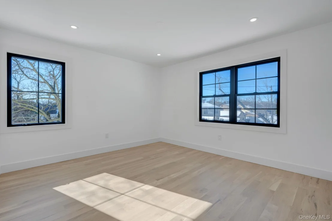 Photo of 38 Pond Lane