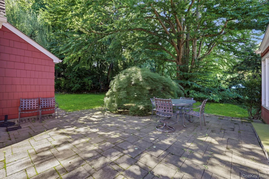 Photo of 44 Beach Road