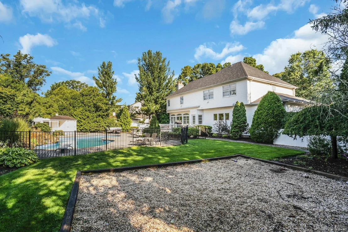 Photo of 1 Weeping Cherry Lane