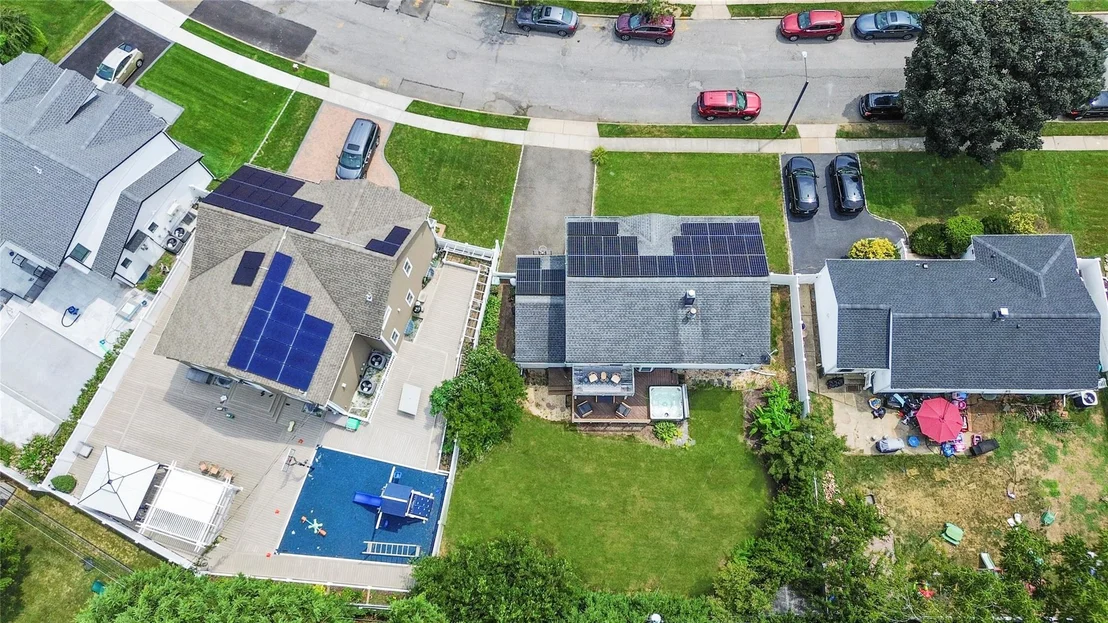 Photo of 10 Lillian Lane