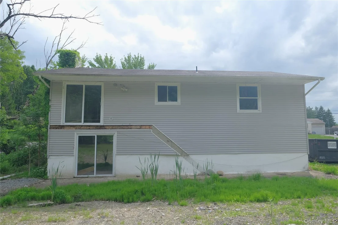Photo of 17 Roosevelt Road