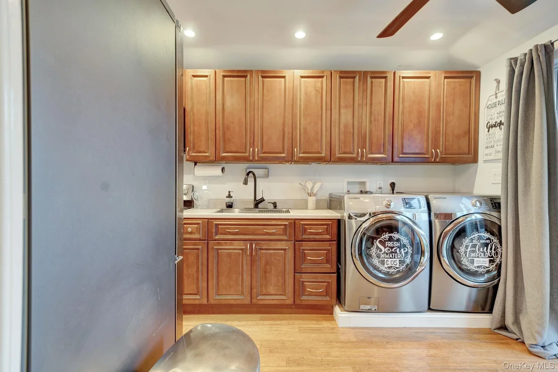 Photo of 629 East Drive