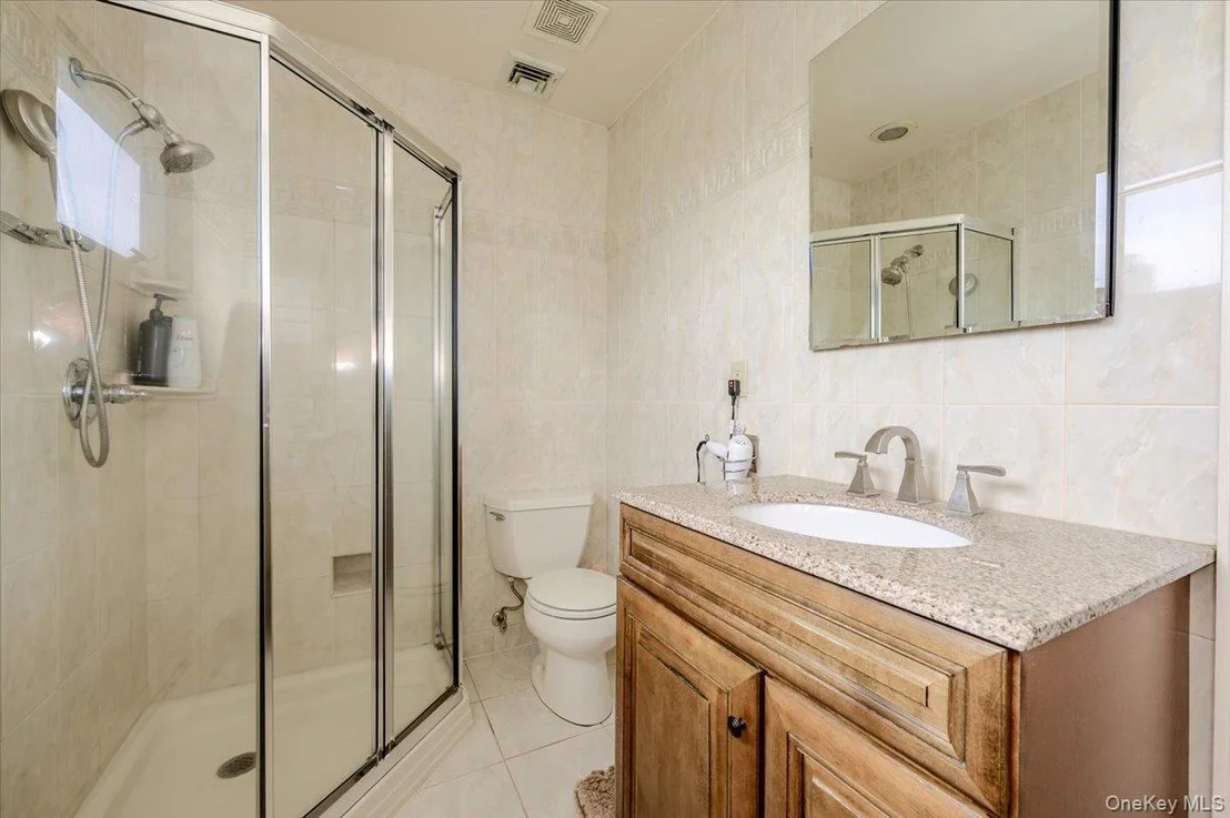 Photo of 2119 Oliver Way