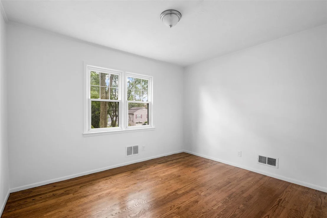 Photo of 320 Stuart Drive