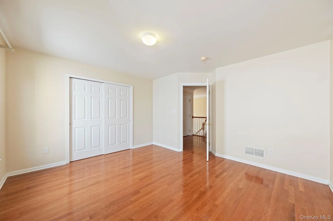 Photo of 421 Vassar Place