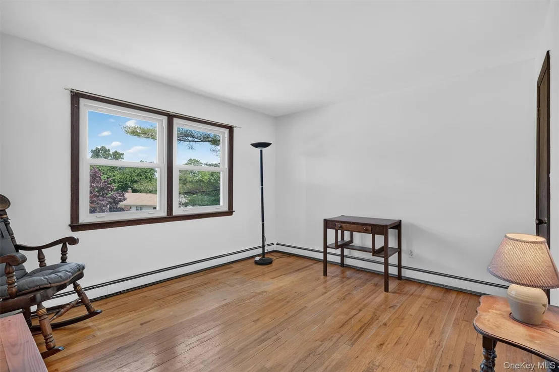 Photo of 33 Winchester Drive
