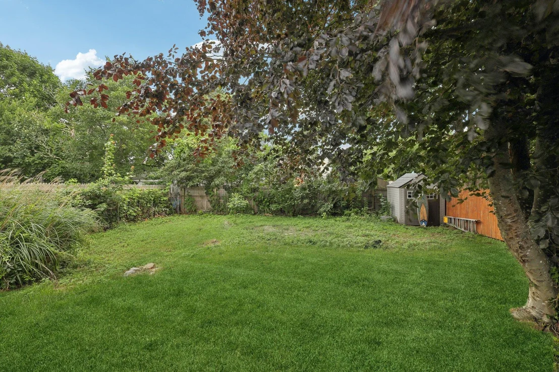 Photo of 17 Lombardy Drive