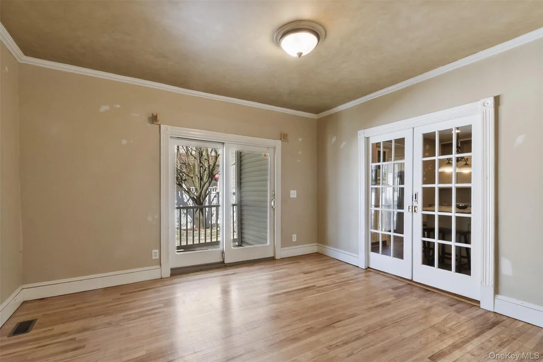 Photo of 13 Lenox Place