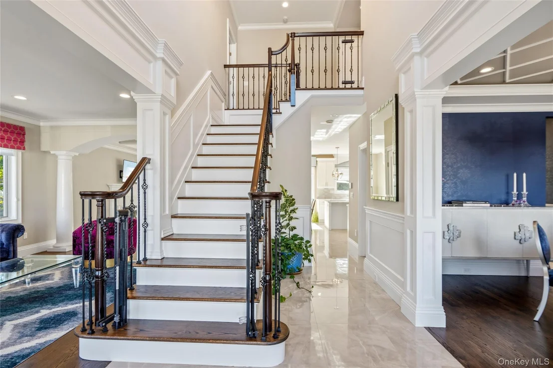 Photo of 55 Belmont Circle