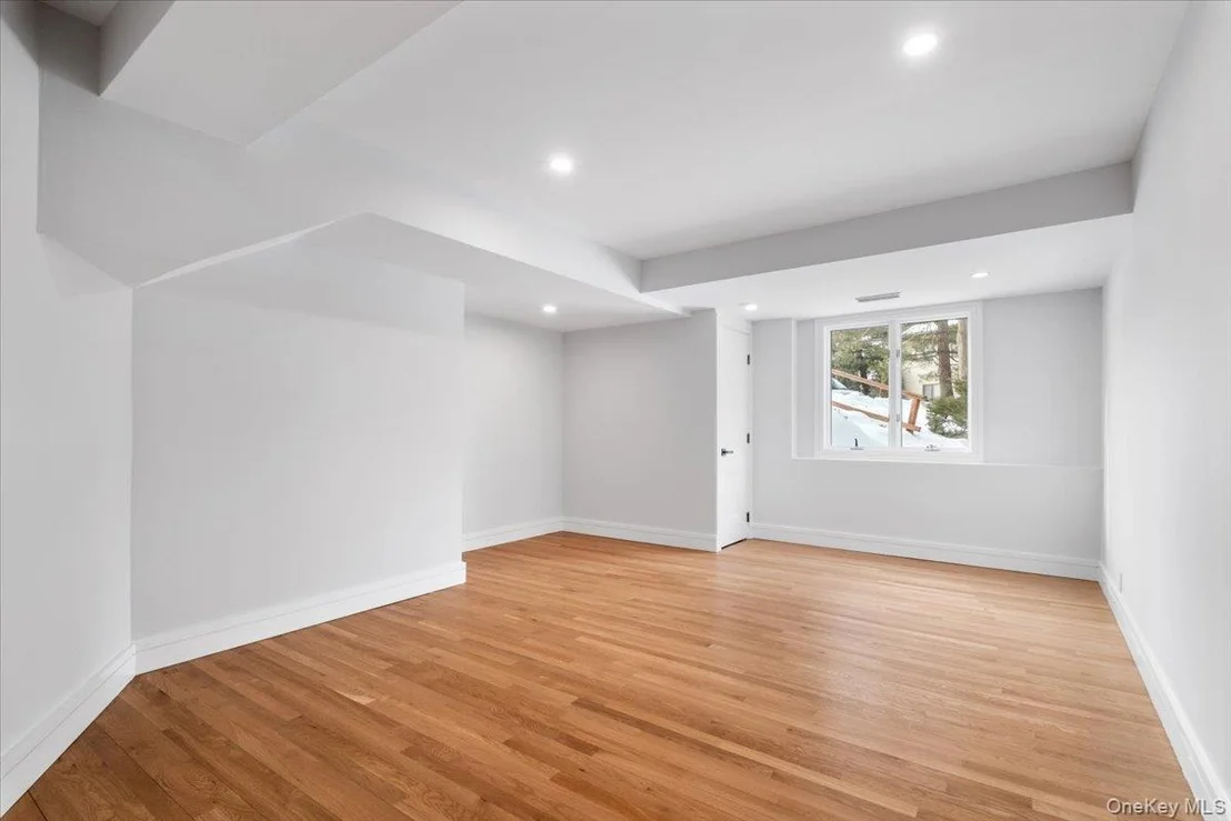 Photo of 9 Shady Road
