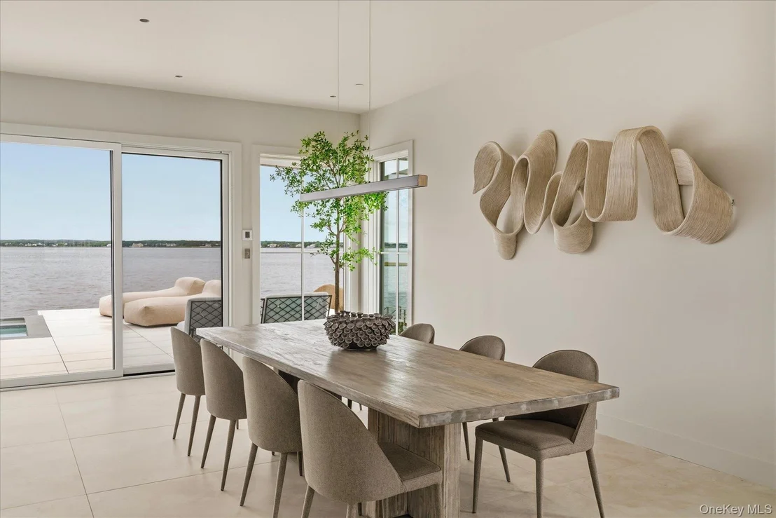 Photo of 498 Dune Road
