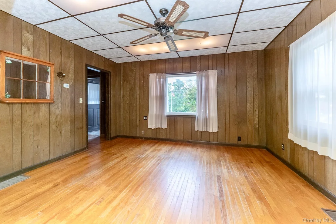Photo of 23 Maple Street