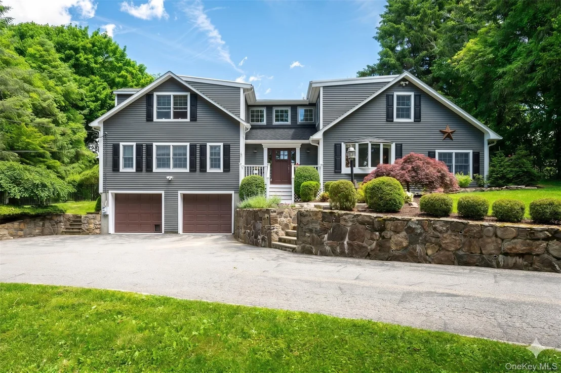 Photo of 12 Sun Hill Road