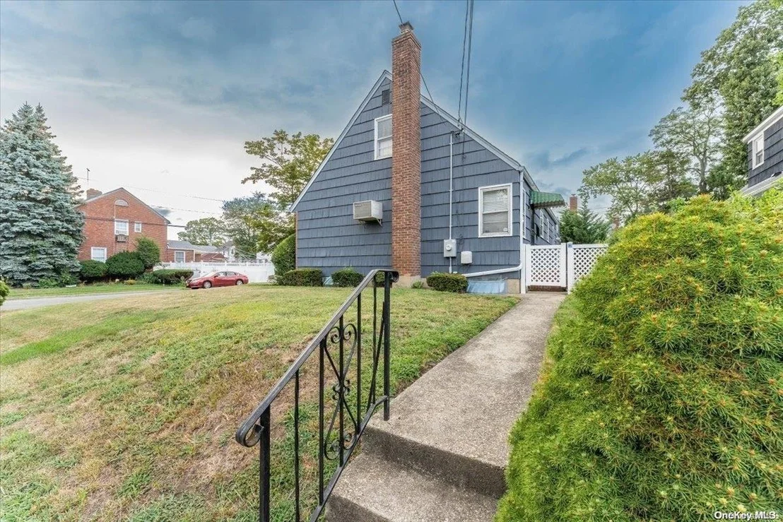 Photo of 131 Bucknell Road