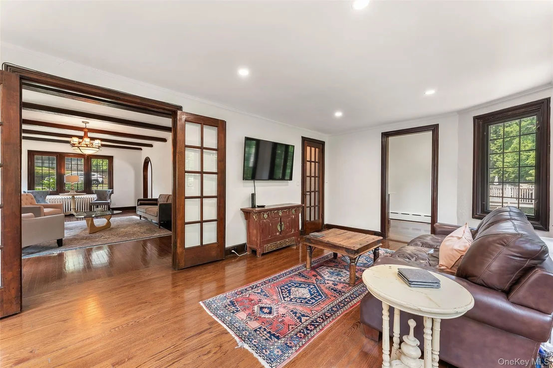 Photo of 40 Parkview Drive