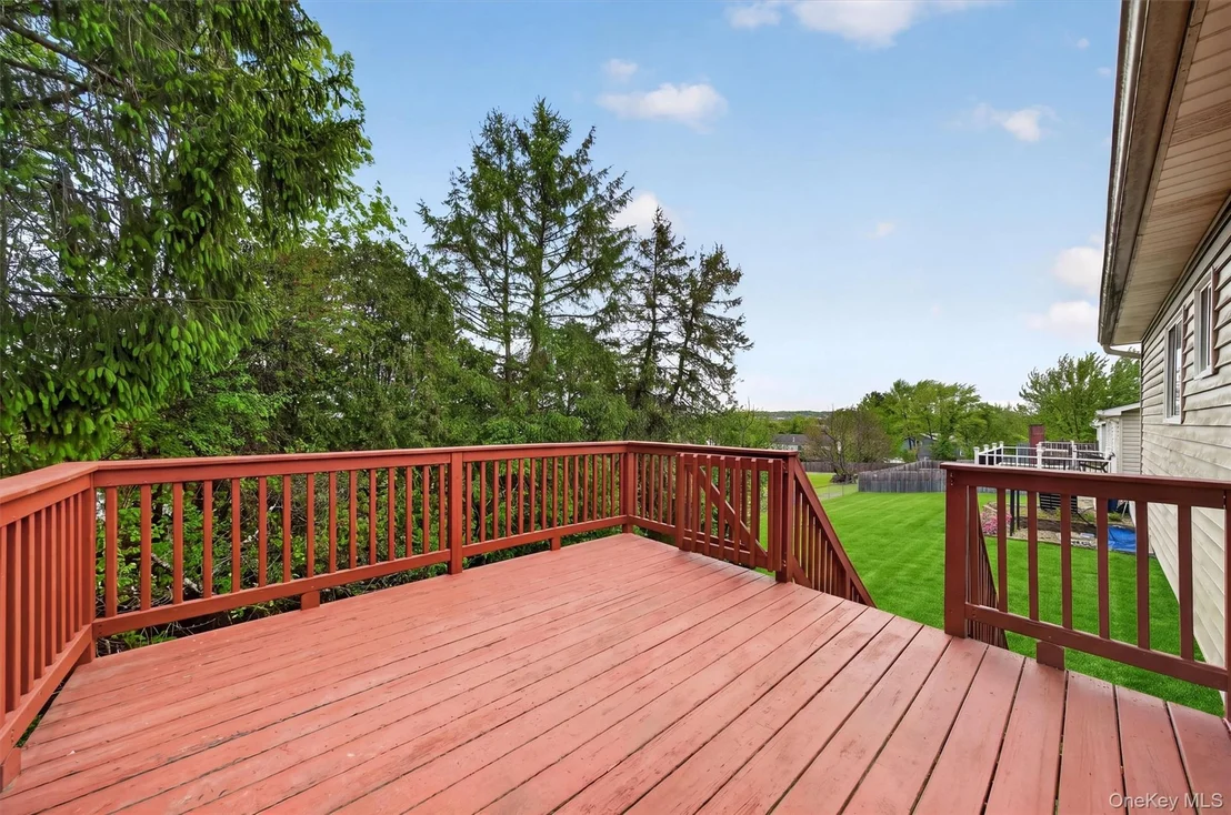 Photo of 126 Rolling Meadows Road