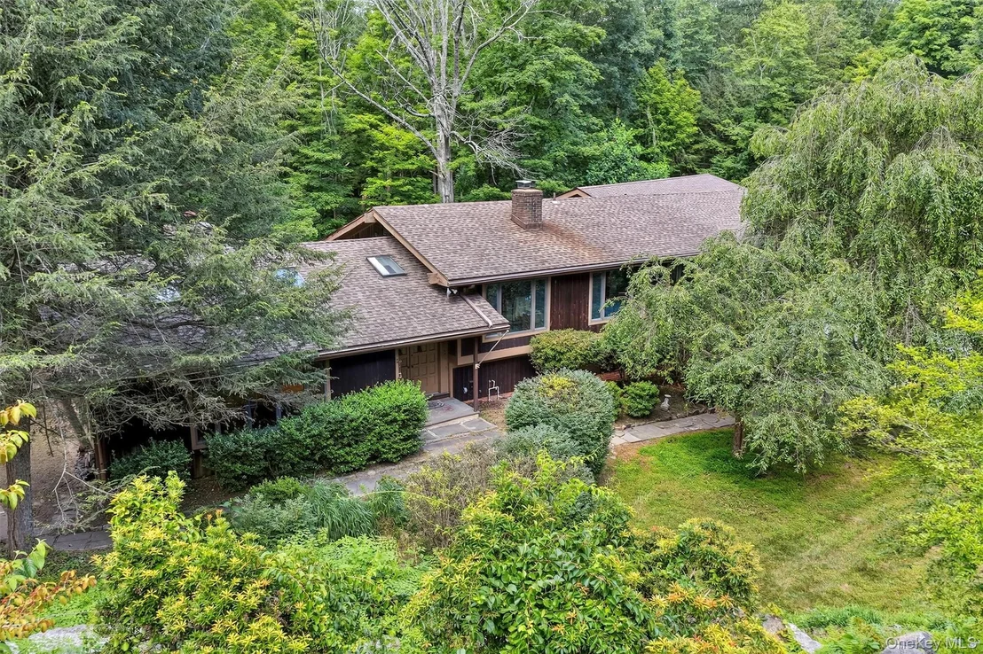 Photo of 4 Cedar Hill Road