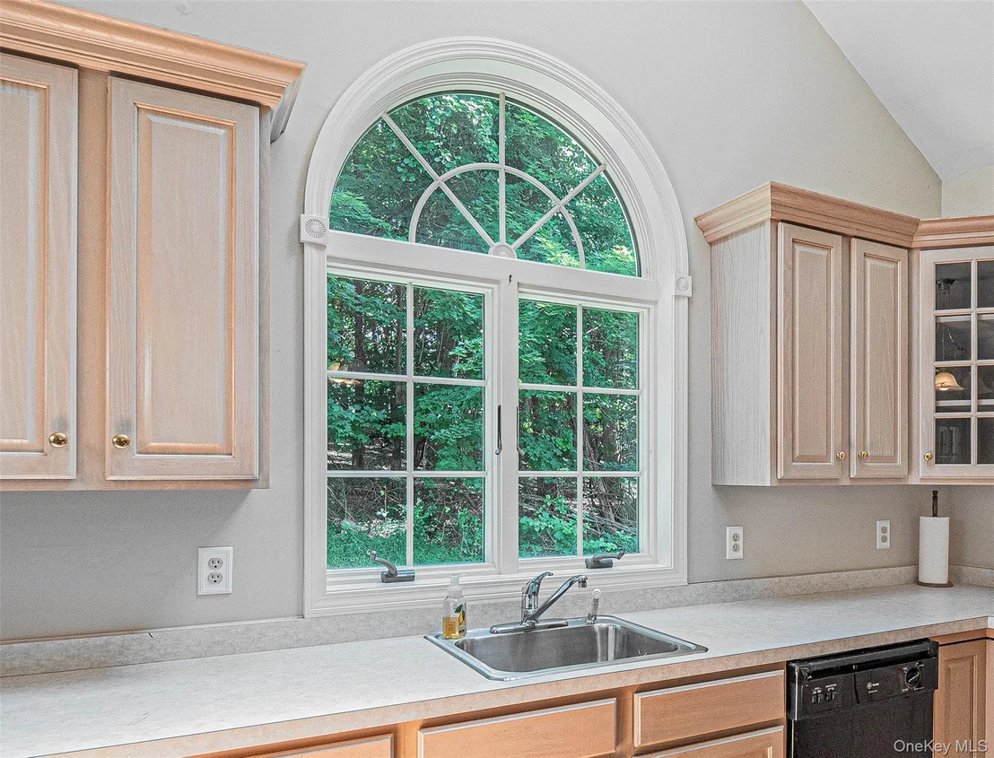 Photo of 84 Meadow Ridge Road