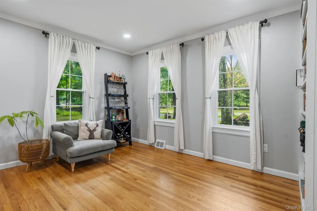 Photo of 168 Shawangunk Road
