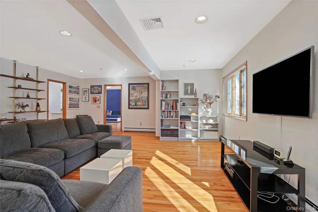 Photo of 130 Bramblebrook Road