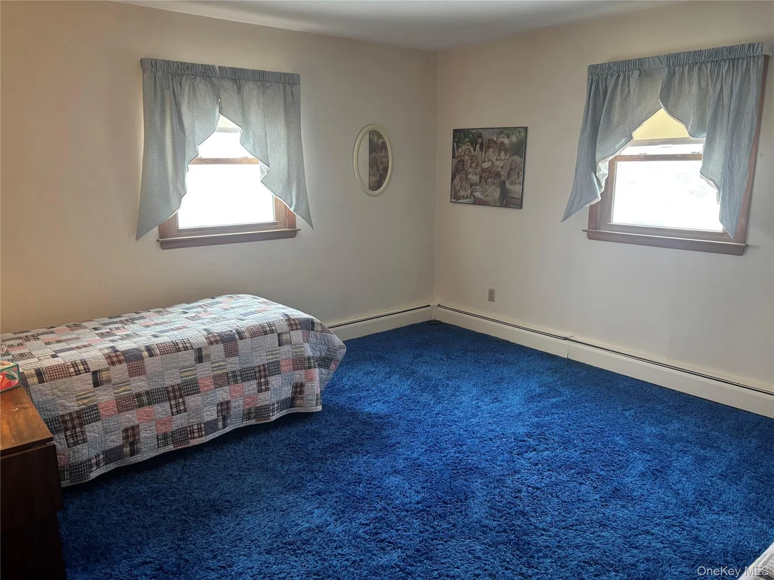 Photo of 20 Hillview Drive