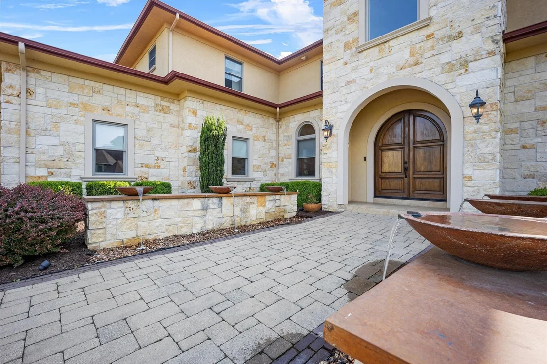 Photo of 18 Carmel Heights