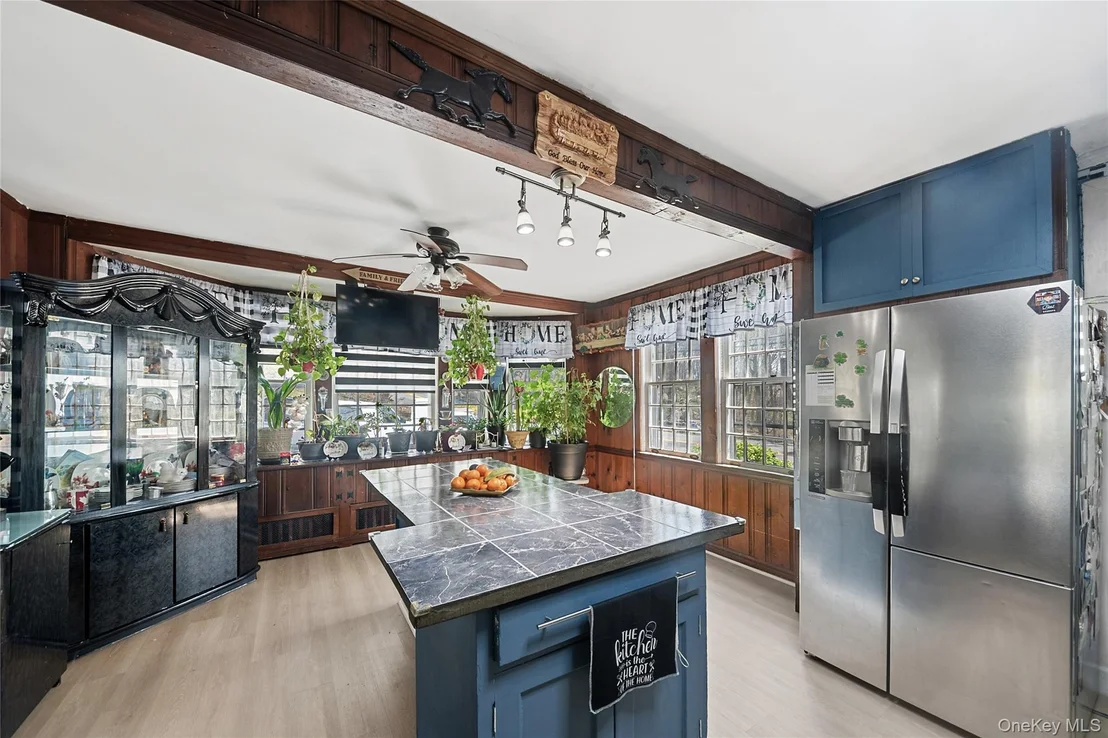 Photo of 75 Chappaqua Road