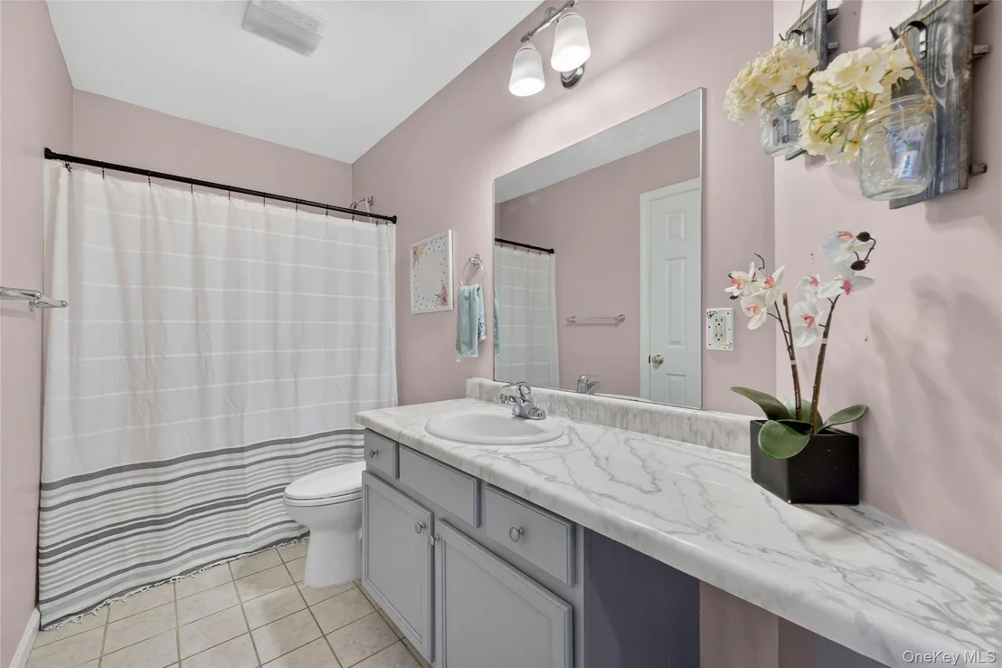 Photo of 72 Brookside Lane