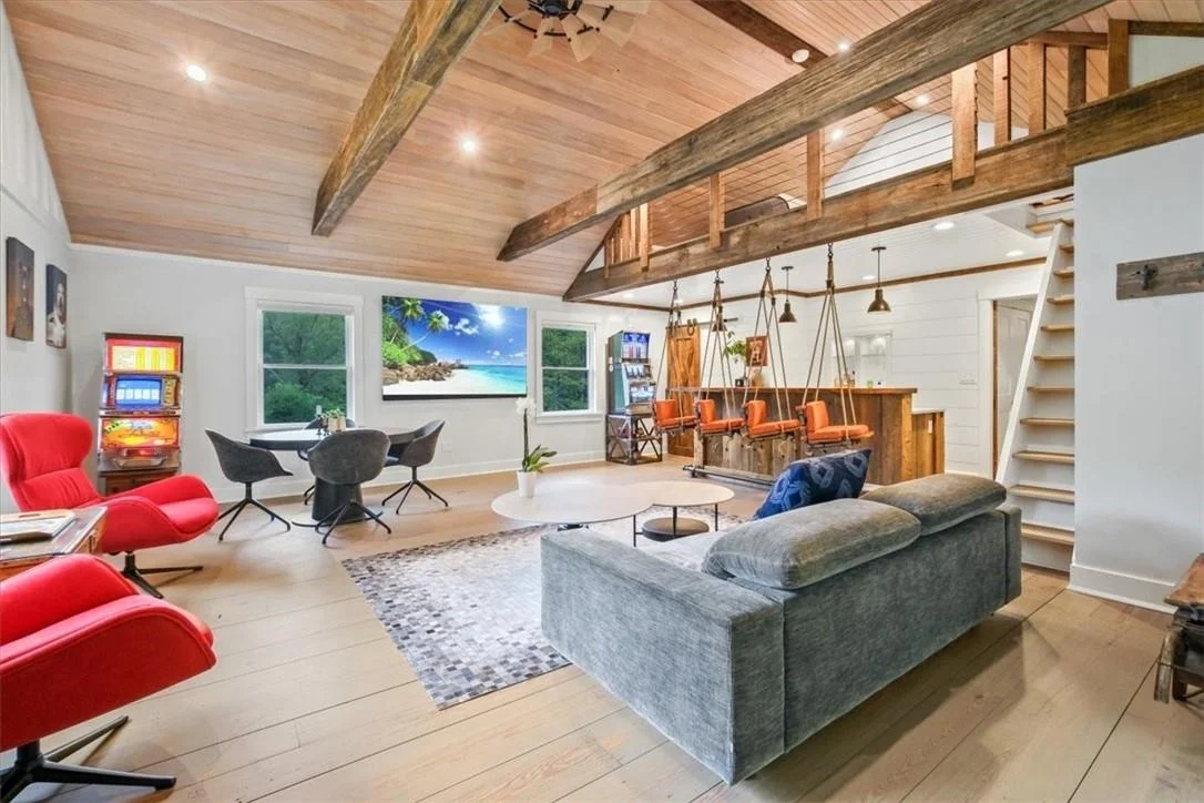 Photo of 25 Red Oak Lane