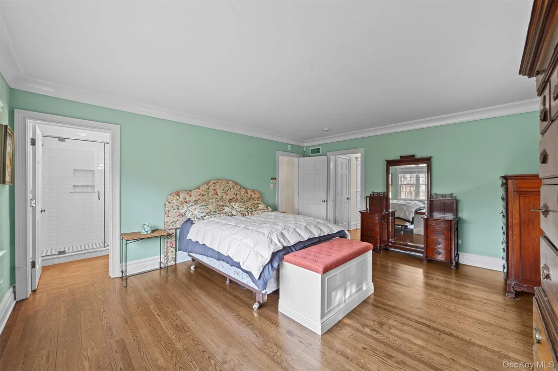 Photo of 52 Oakledge Road