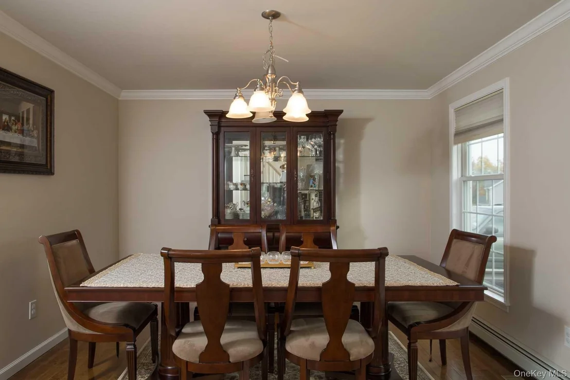 Photo of 6 Jamil Court