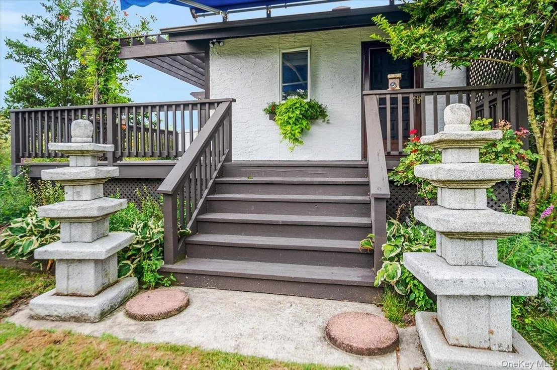 Photo of 50 Cedar Lane