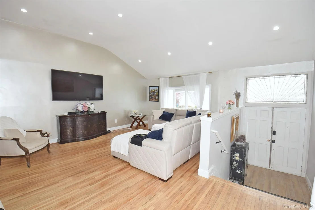 Photo of 3029 Ann Street