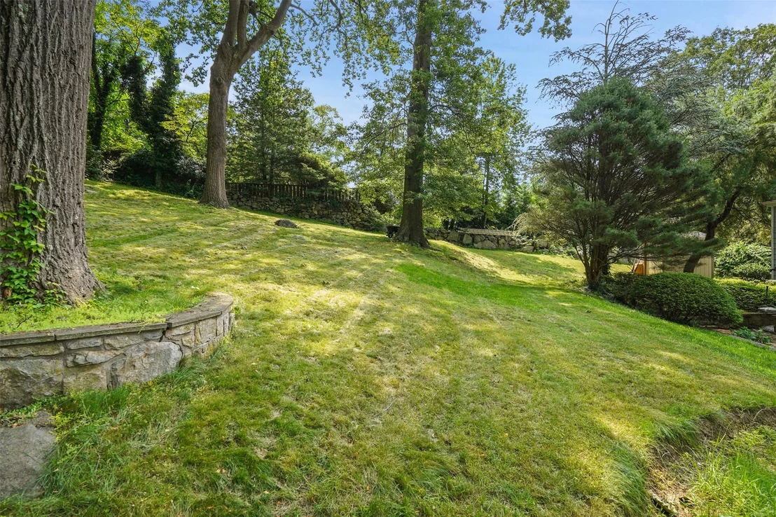 Photo of 85 High Point Road
