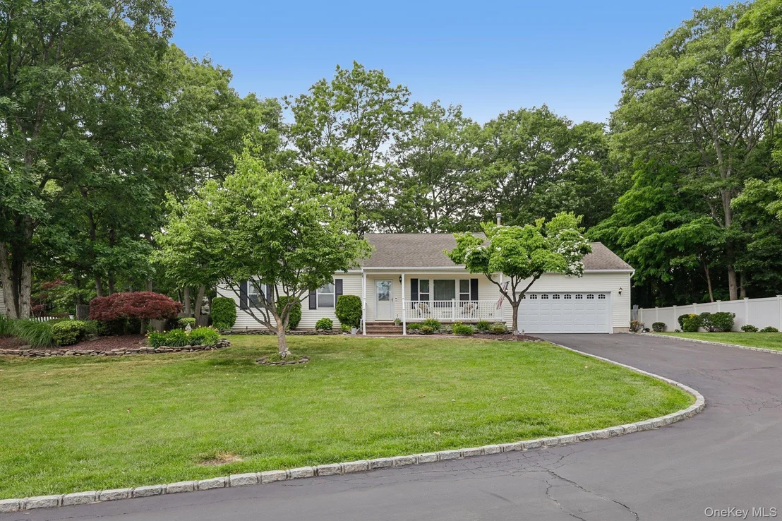 Photo of 42 Apex Drive