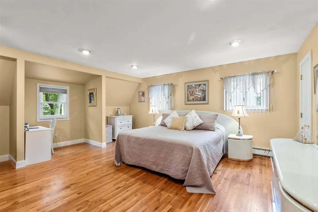 Photo of 8 Wichard Boulevard