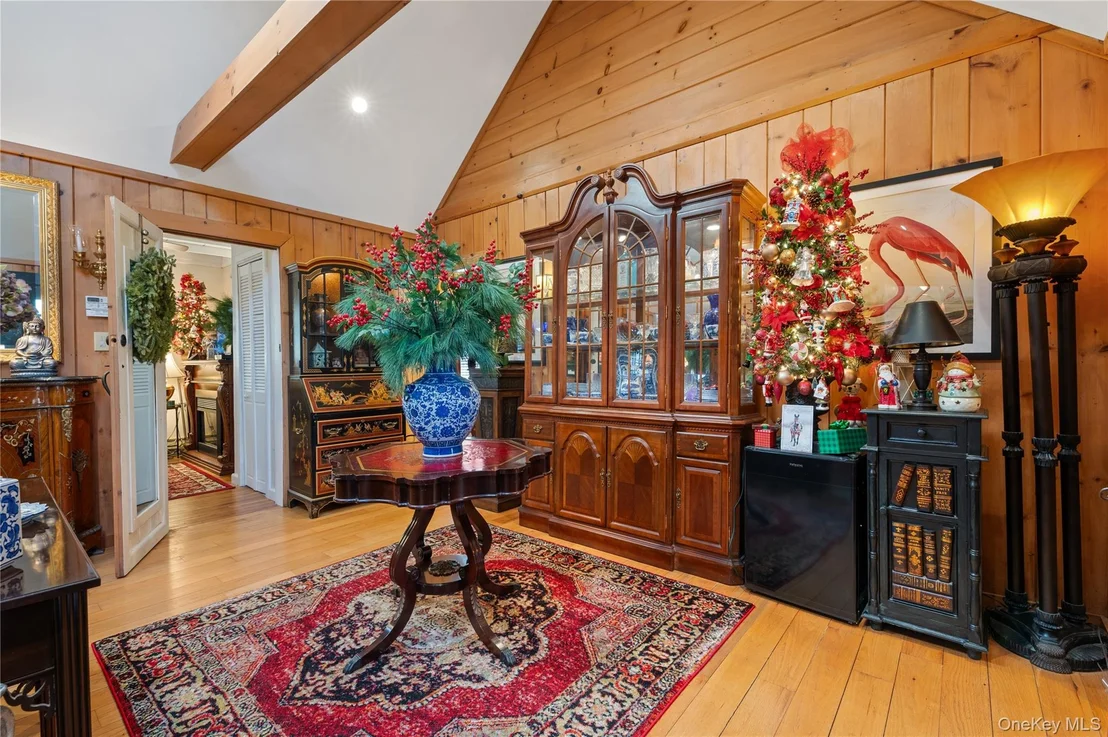 Photo of 136 Beach Road