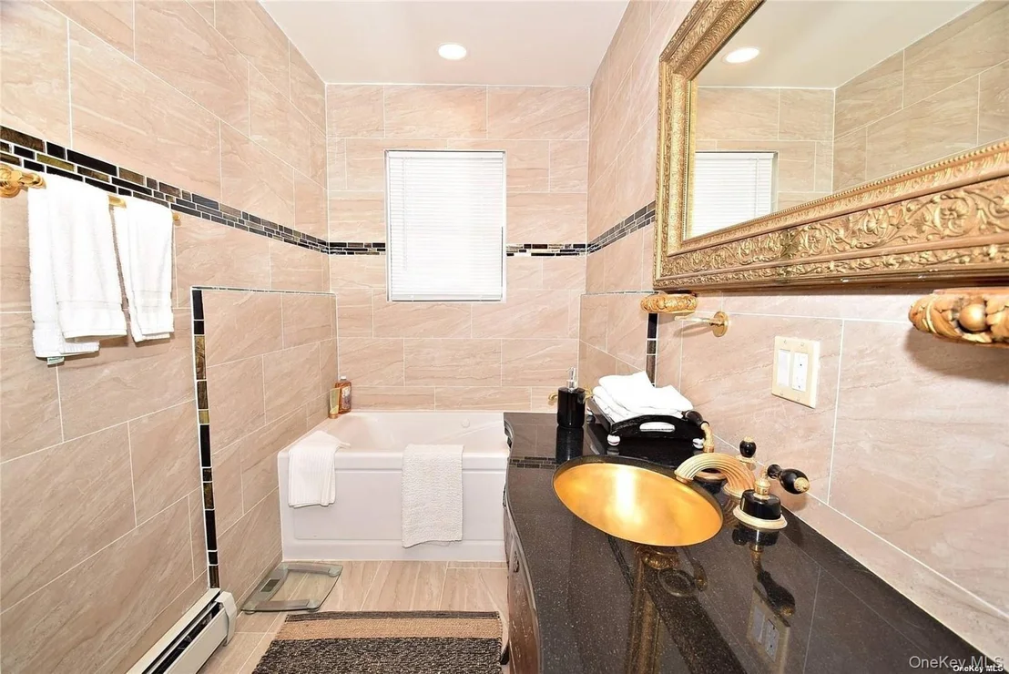 Photo of 3434 Colony Drive