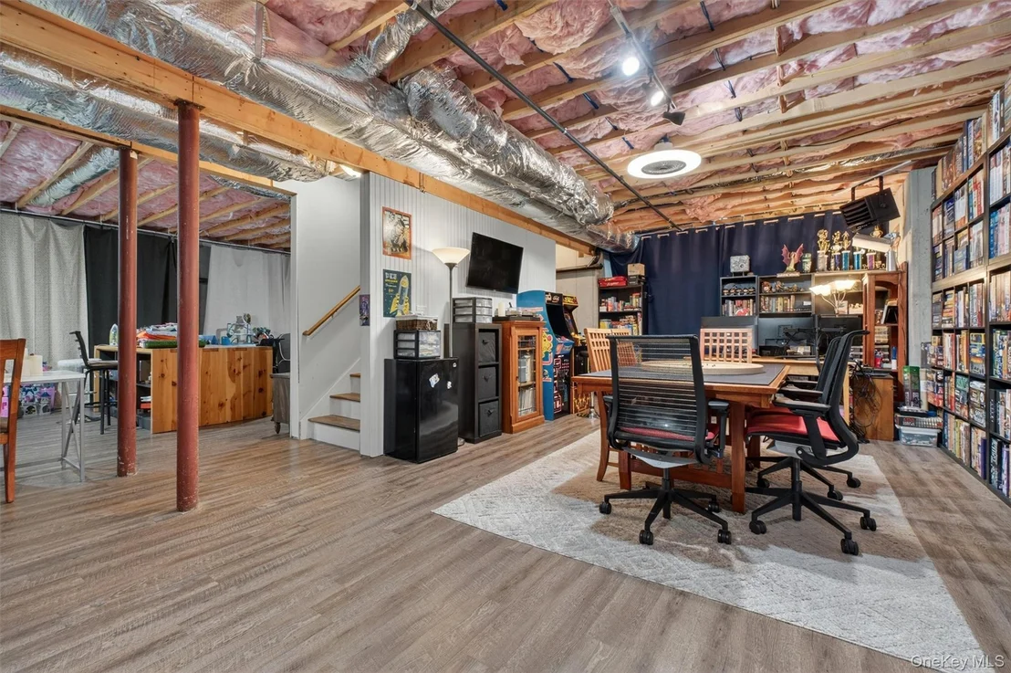 Photo of 153 Stratford Drive