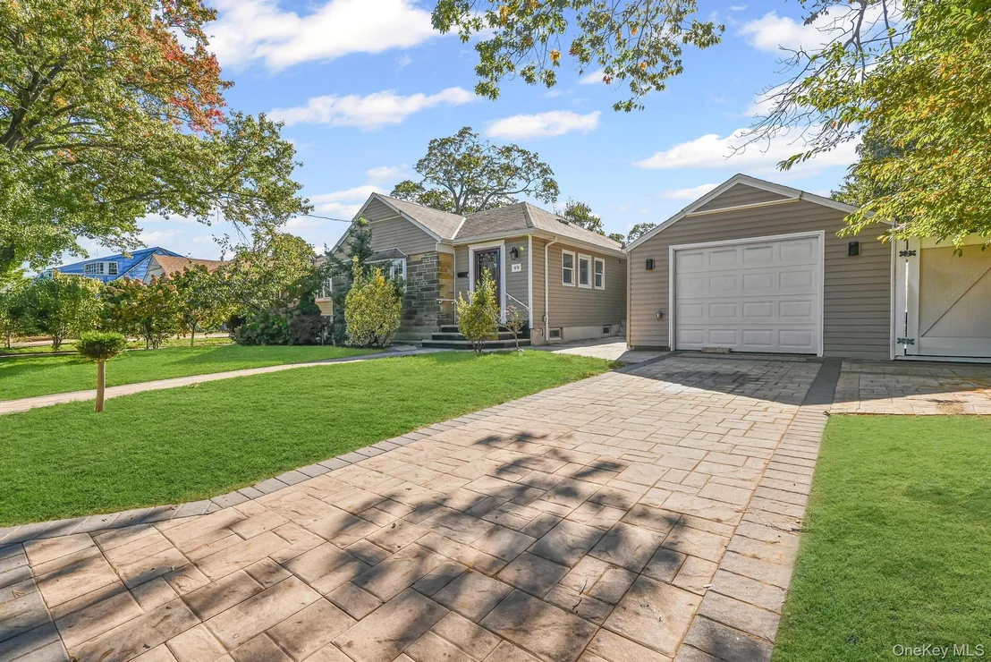 Photo of 49 Ashely Drive