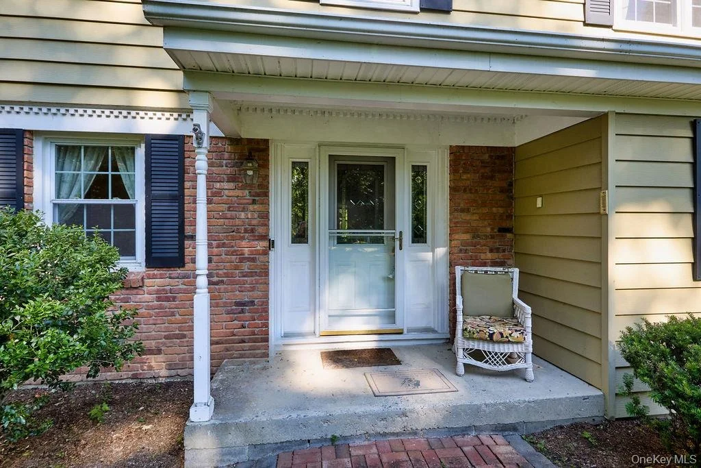 Photo of 10 Stoutenburgh Drive