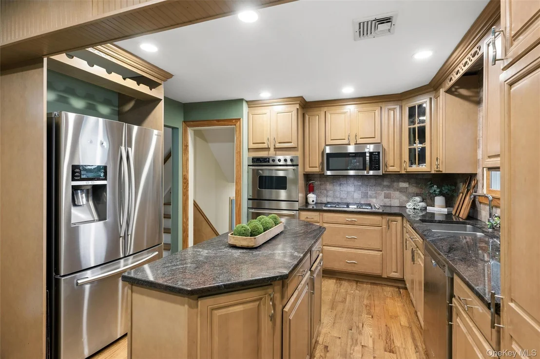 Photo of 21 Edgewood