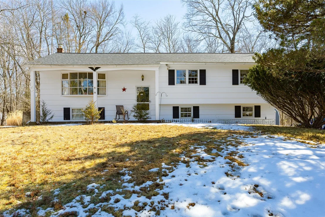 Photo of 12 Lawrence Road