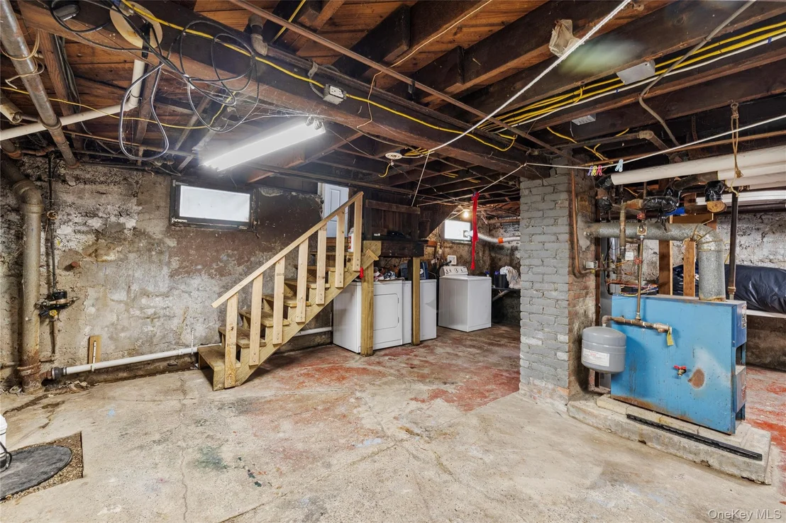 Photo of 64 Maple Avenue