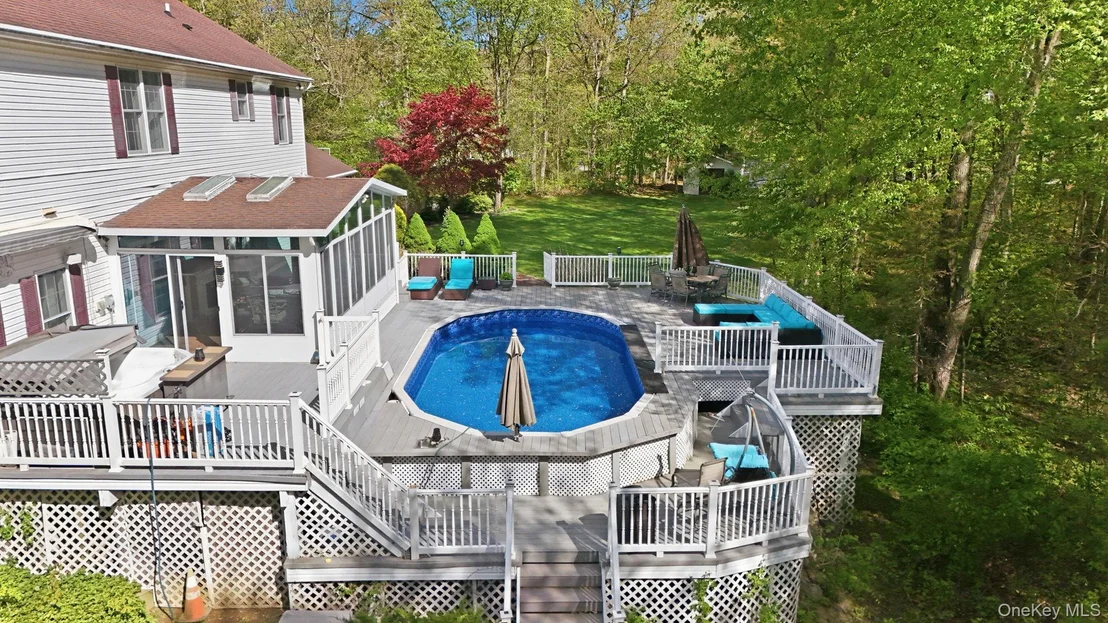 Photo of 28 Sassinoro Drive