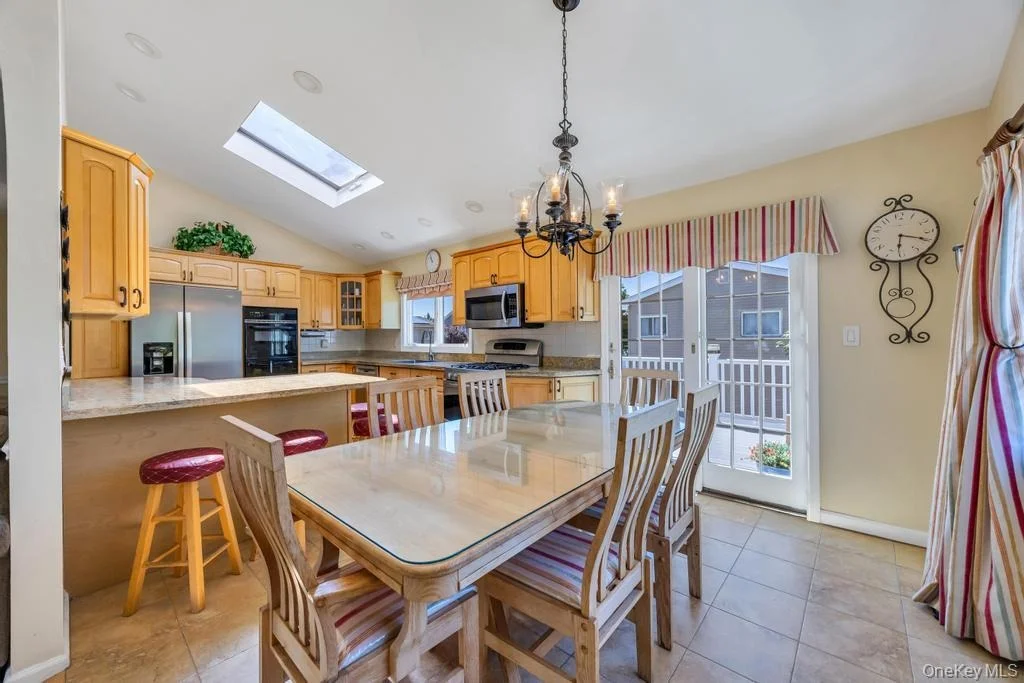 Photo of 25 Laurel Place