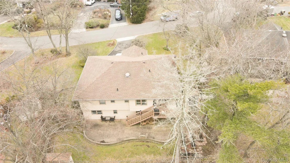 Photo of 112 Crescent Drive