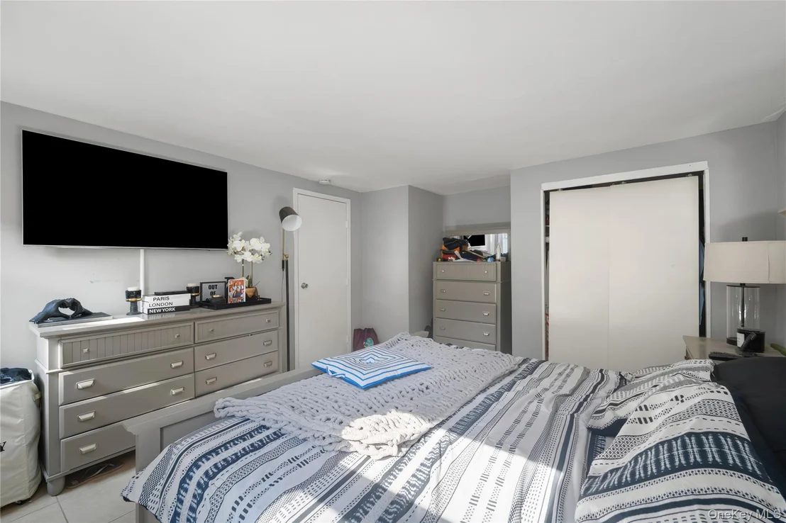 Photo of 284 Baldwin Road
