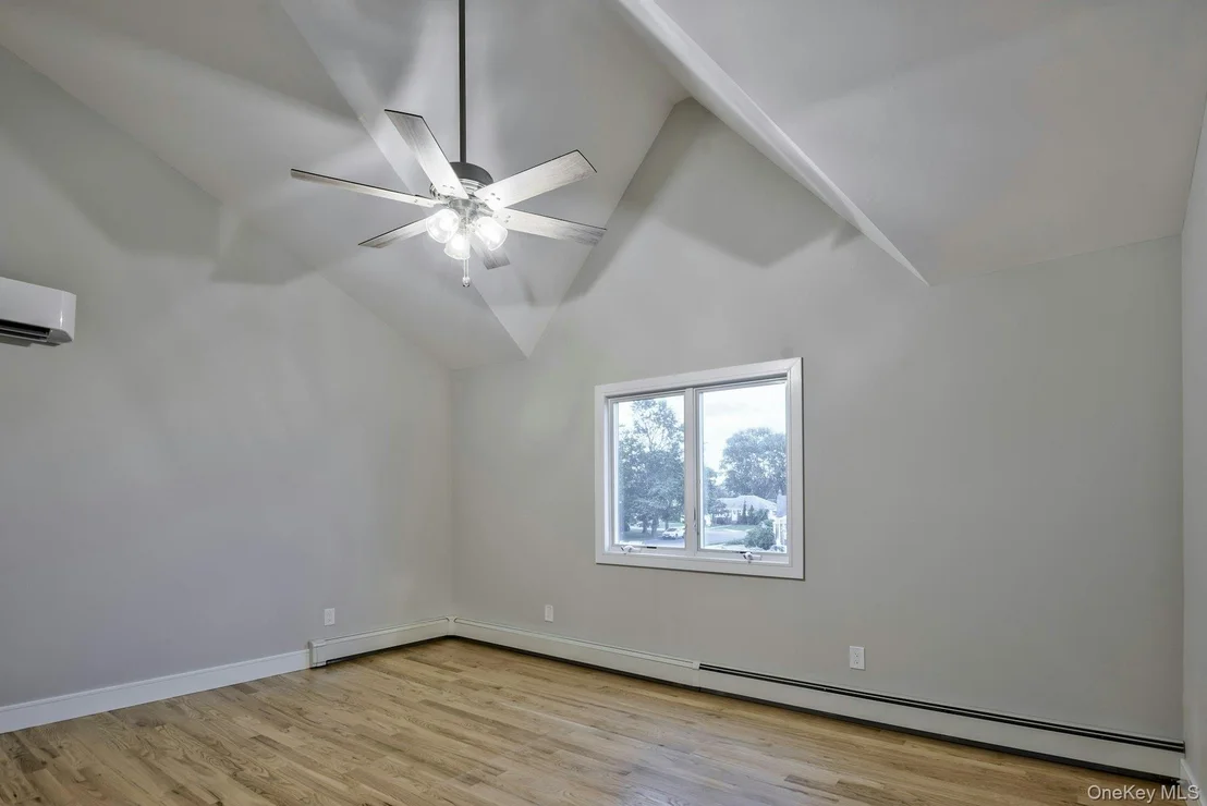 Photo of 115 Rita Drive